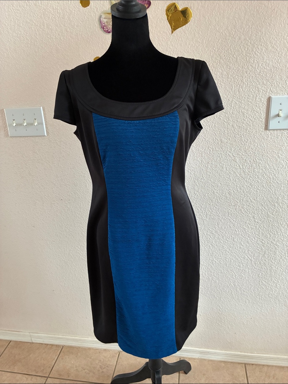 Women’s Black and Blue Paneled Sheath Dress